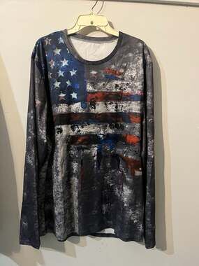 009-0154 American Flag Distressed Print Long Sleeve Crew Neck Performance Shirt